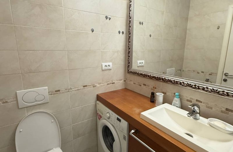 Аренда светлой 2-комнатной квартиры, 43 м², центр Белграда, Сербия